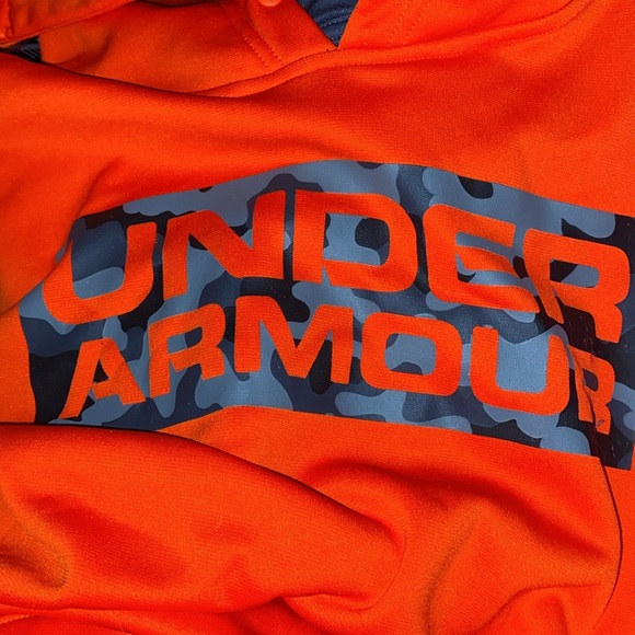 Men’s size XL UNDER ARMOR fleece-lined hoodie - Picture 3 of 4